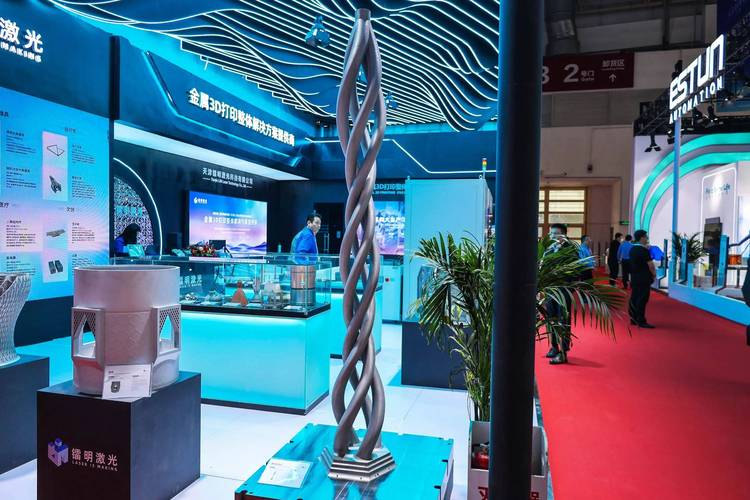 3D 打印技术在制造业中的应用前景广阔，如何突破瓶颈？